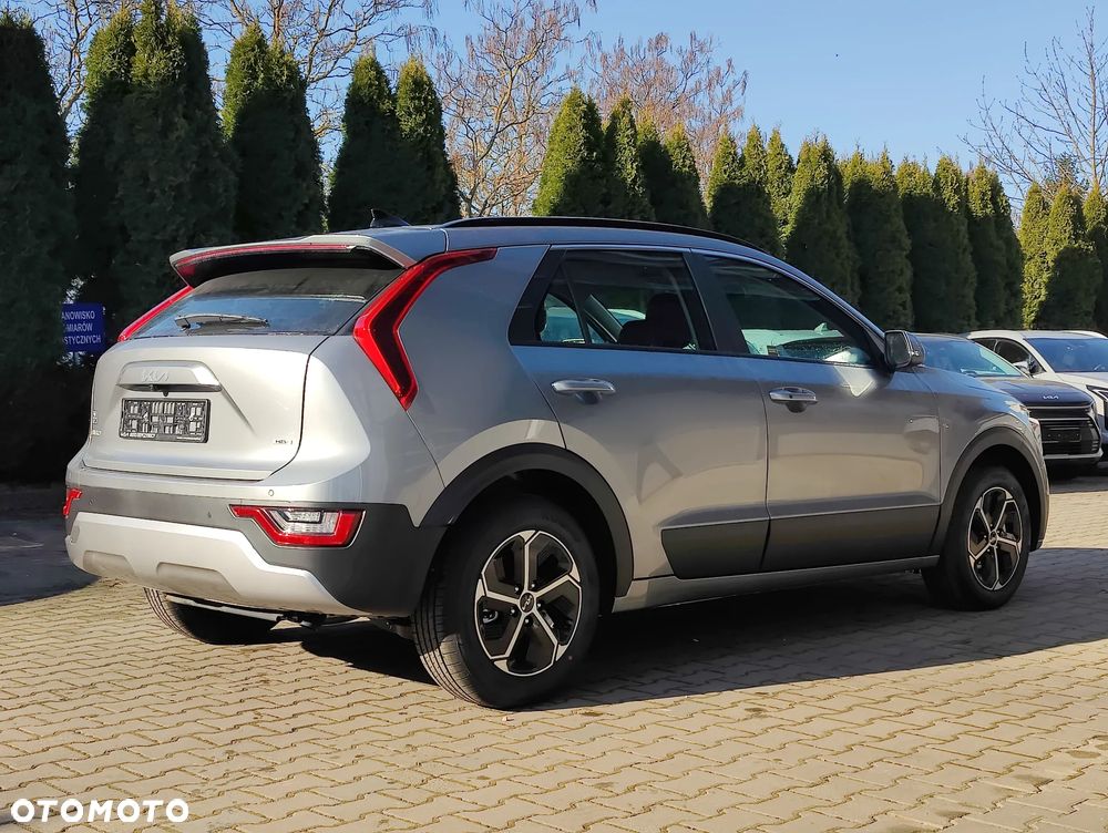 Kia Niro 1.6 GDI Hybrid M - 8