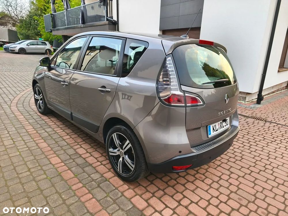 Renault Scenic 1.6 16V 110 TomTom Edition - 14