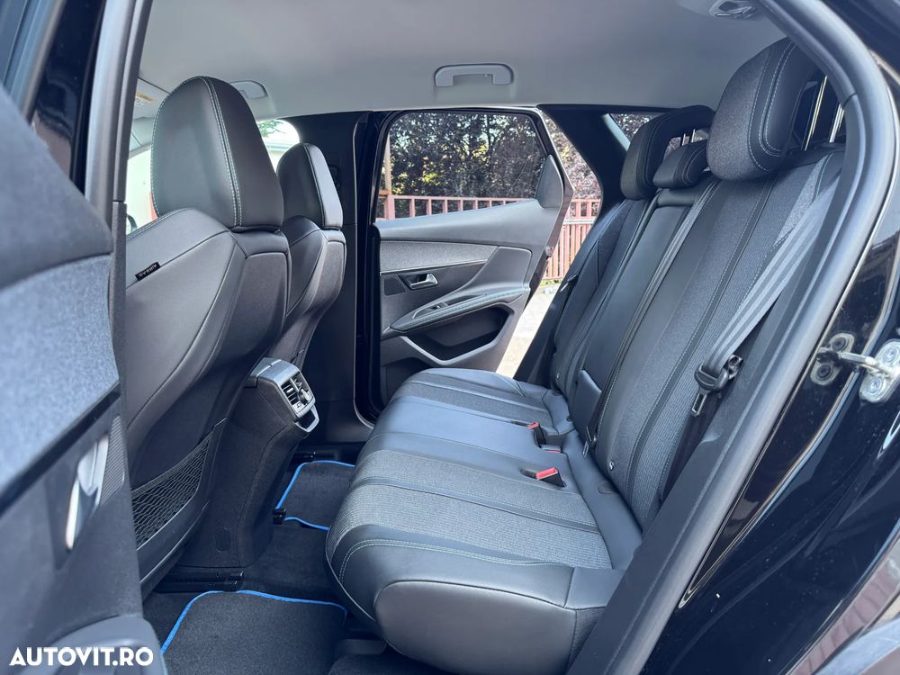 Peugeot 3008 1.2 PureTech 130 EAT8 Allure Pack - 18