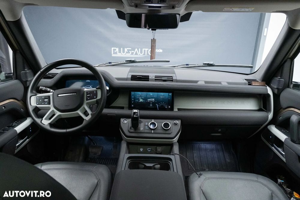 Land Rover Defender - 9