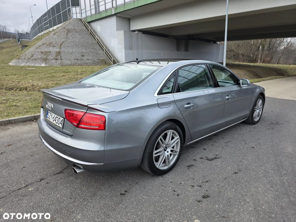 Audi A8 4.2 FSI L Quattro - 4