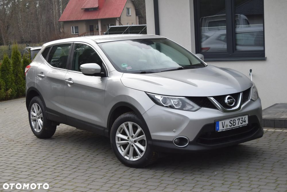 Nissan Qashqai 1.2 DIG-T N-Connecta - 2
