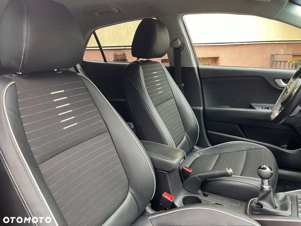 Kia Rio 1.2 GT-Line - 23