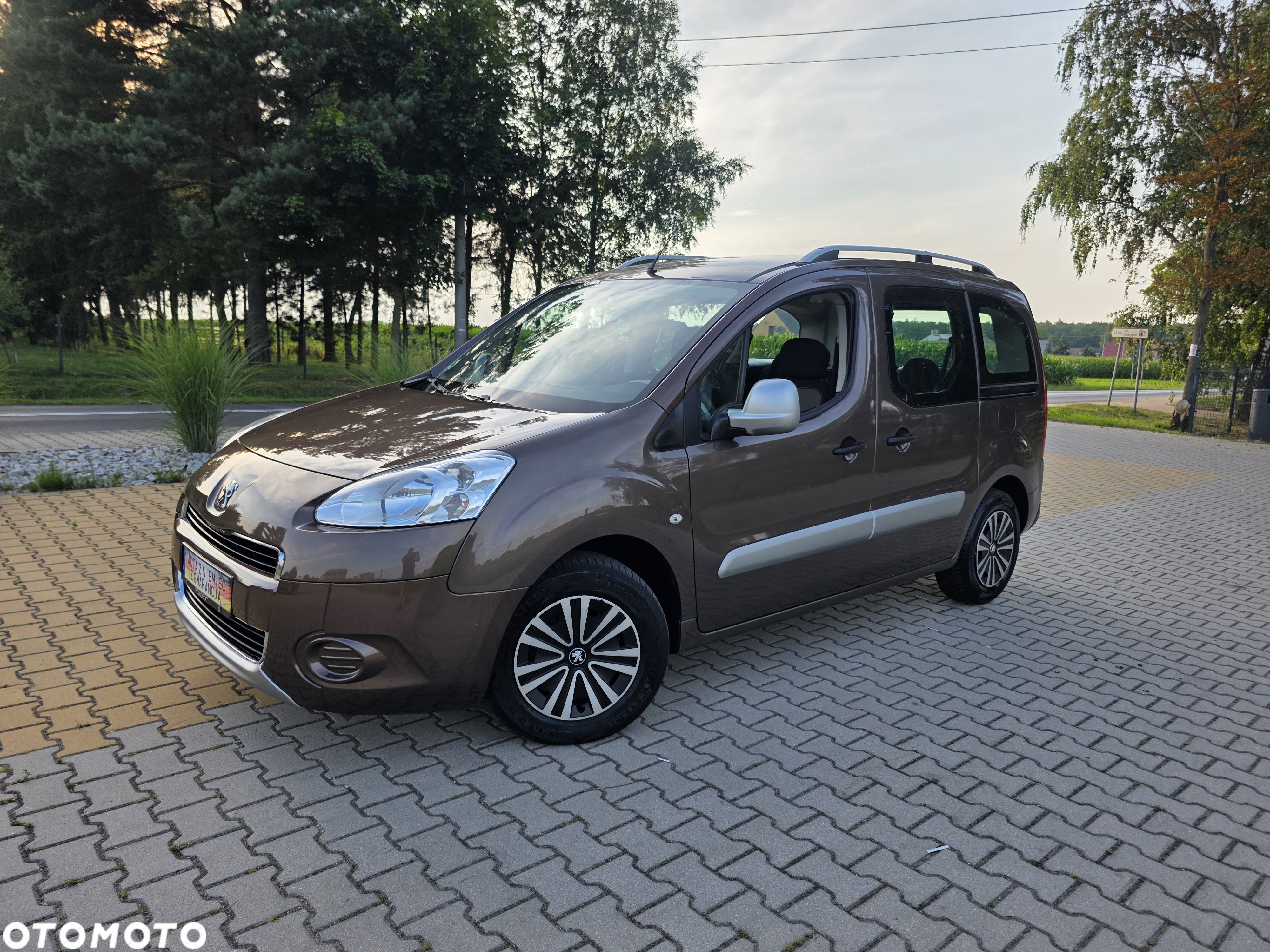 Peugeot Partner 1.6 HDi Active - 1