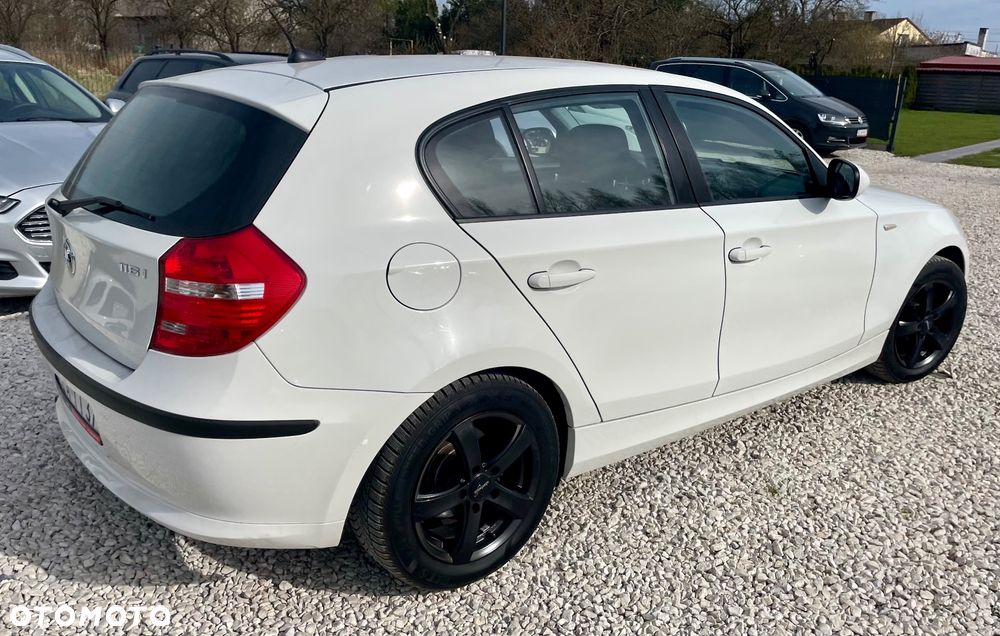 BMW Seria 1 - 23
