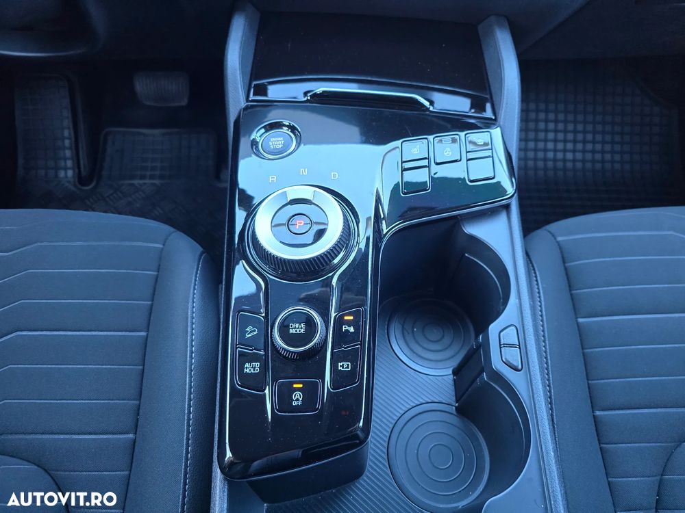 Kia Sportage 1.6 T-GDI MHEV 7DCT HP 4x2 Style - 11