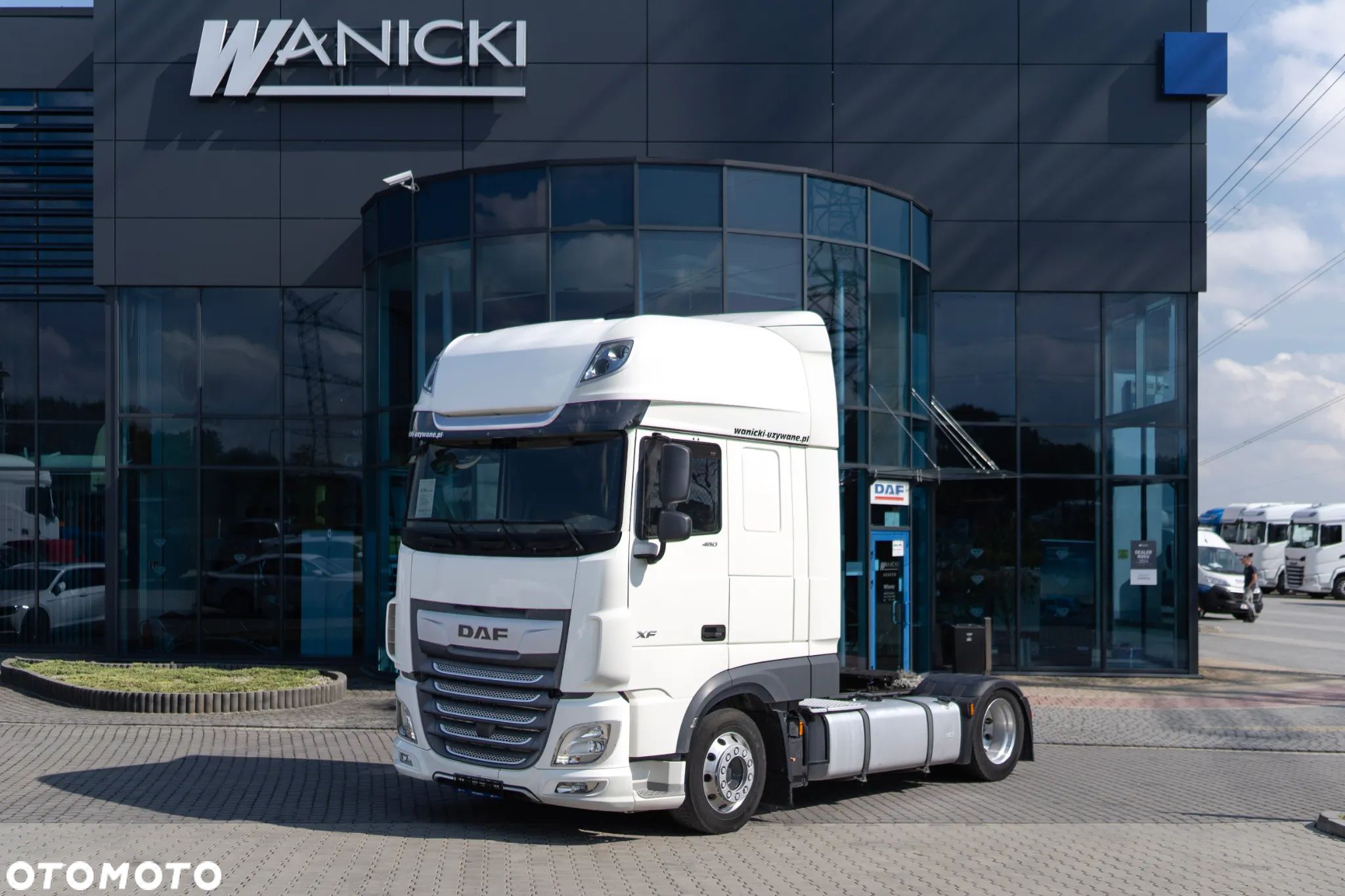 DAF XF 480 FT / LOW DECK / SUPER SPACE CAB / TRAXON / - 1