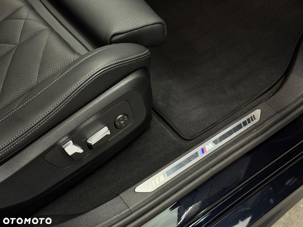 BMW X6 - 22
