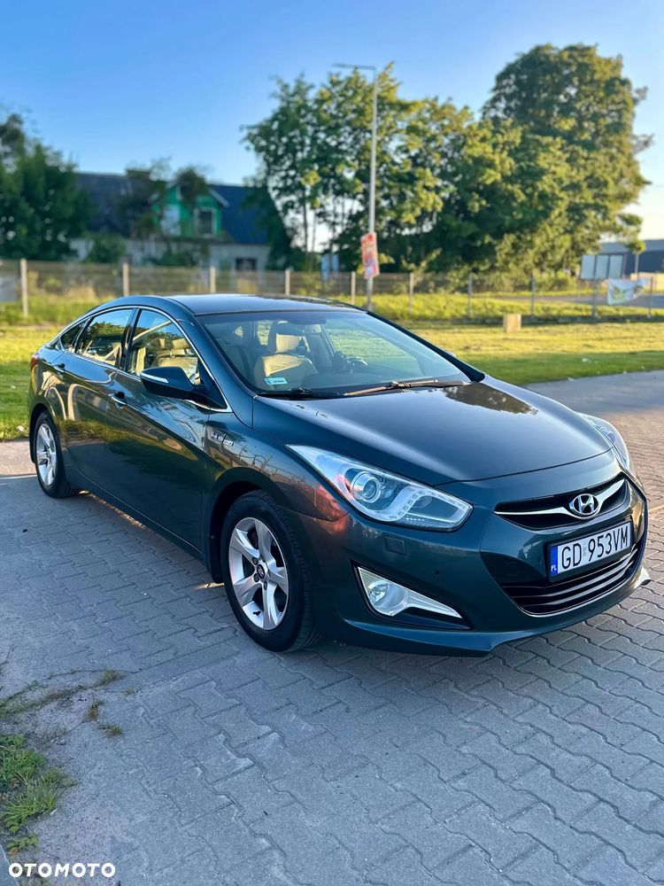 Hyundai i40 1.7 CRDi Comfort + - 1