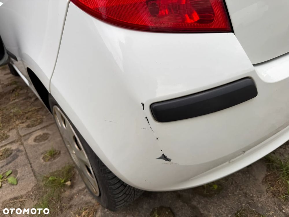 Renault Clio 1.5 dCi Alize - 14