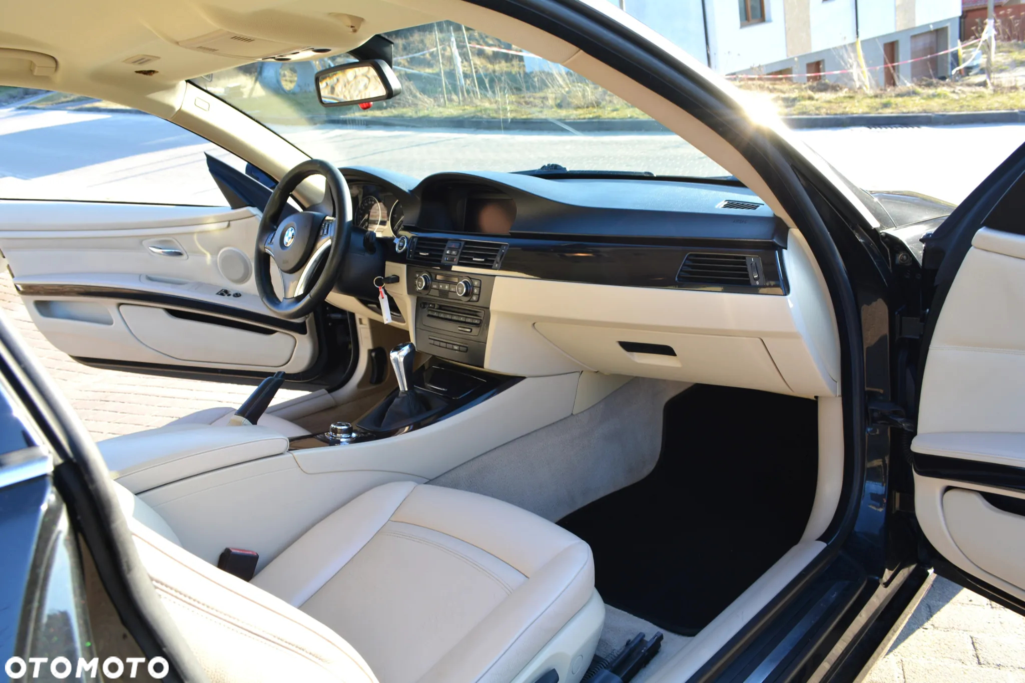 BMW Seria 3 320d Coupe - 6