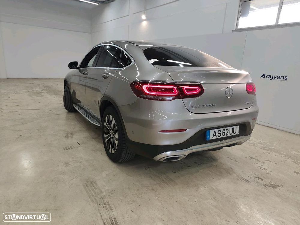 Mercedes-Benz GLC 300 e Coupé 4Matic - 3