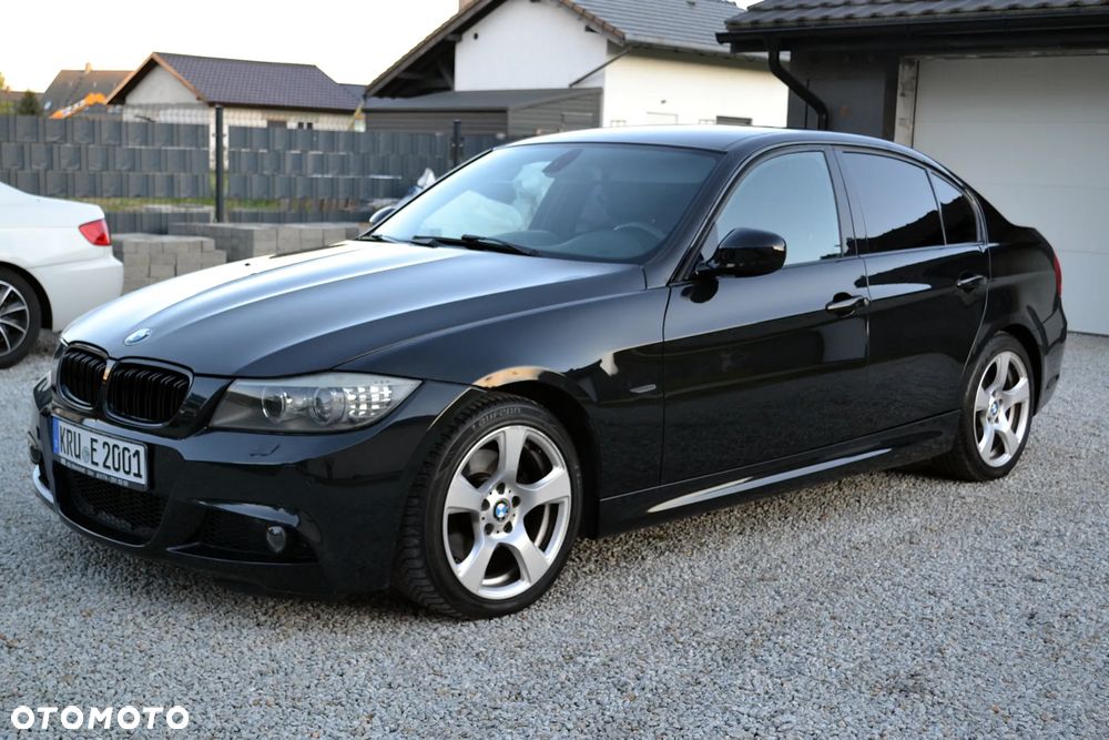 BMW Seria 3 320d DPF Edition Sport - 3