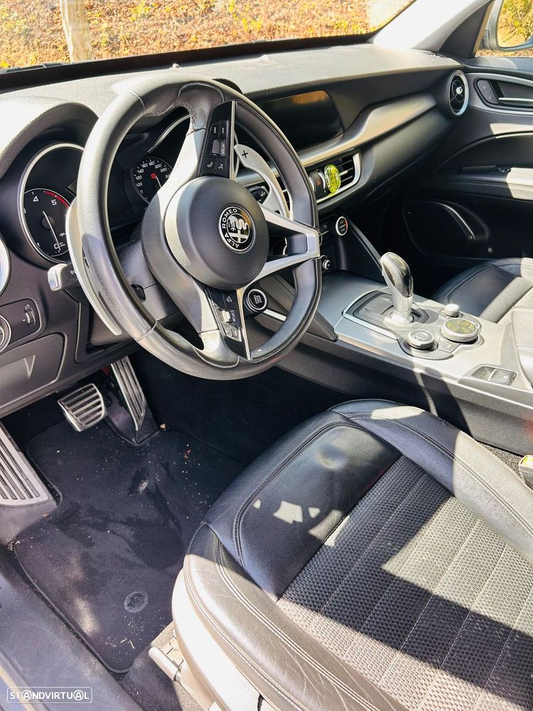 Alfa Romeo Stelvio 2.2 D Super AT8 - 7