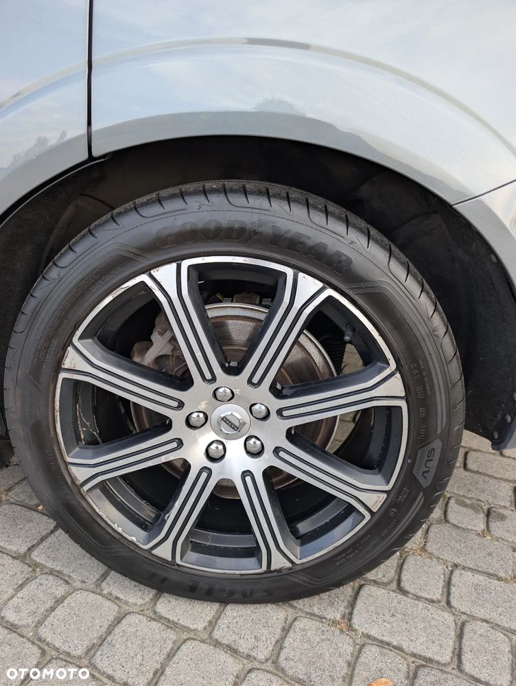 Volvo XC 60 T8 AWD Plug-In Hybrid Polestar Engineered - 24