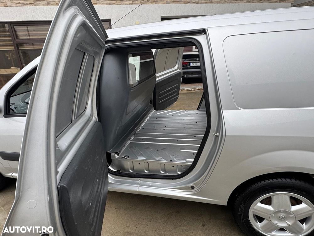 Dacia LOGAN VAN - 11
