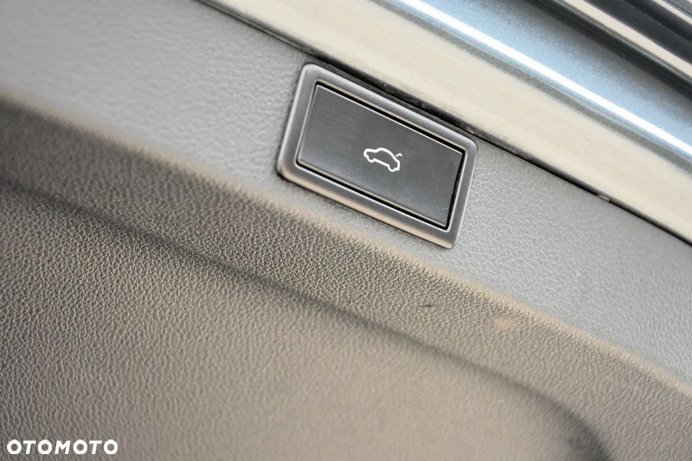 Skoda Octavia 2.0 TDI SCR Style DSG - 40