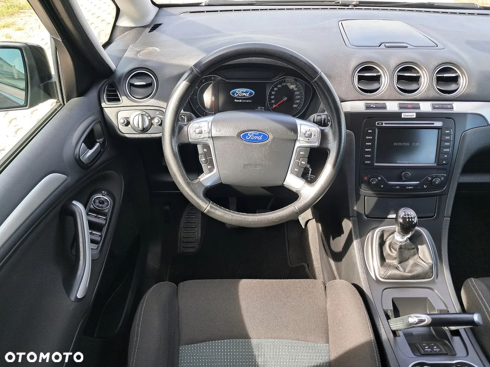 Ford S-Max 2.0 TDCi DPF Business Edition - 14