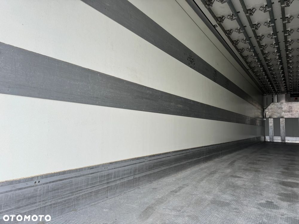 Krone Chłodnia Hakowa, SAF, Thermo King SLXi 400 - 15