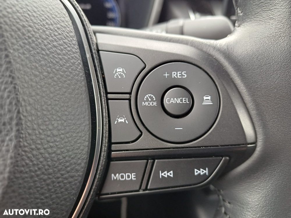 Toyota Corolla 1.8 HSD Dynamic - 14