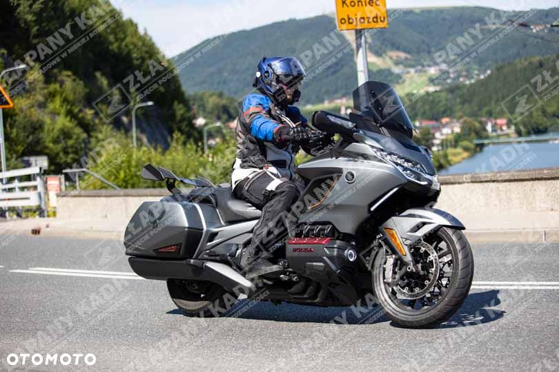 Honda GL - 2