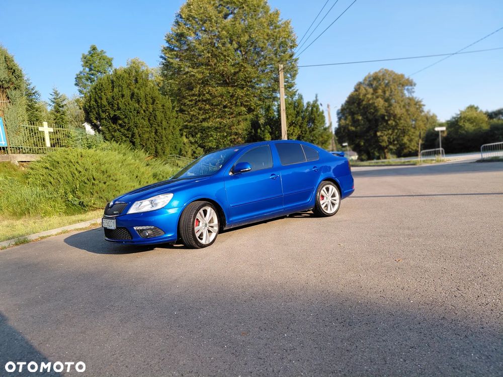 Skoda Octavia 2.0 TDI DPF RS - 1
