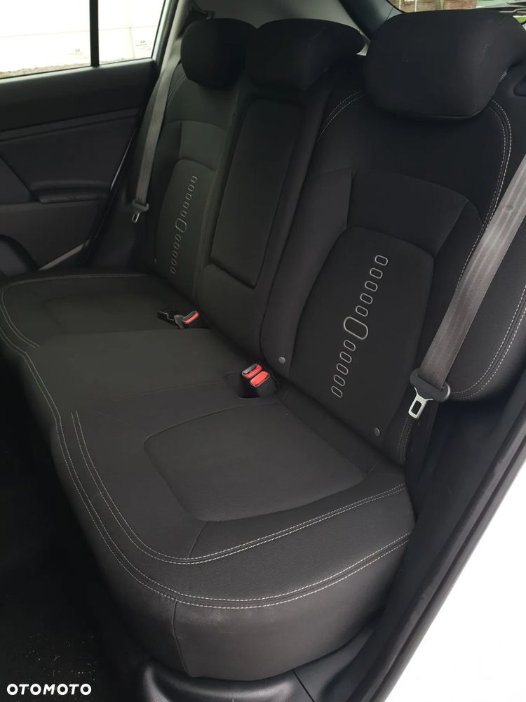 Kia Sportage 1.7 CRDI XL 2WD - 18