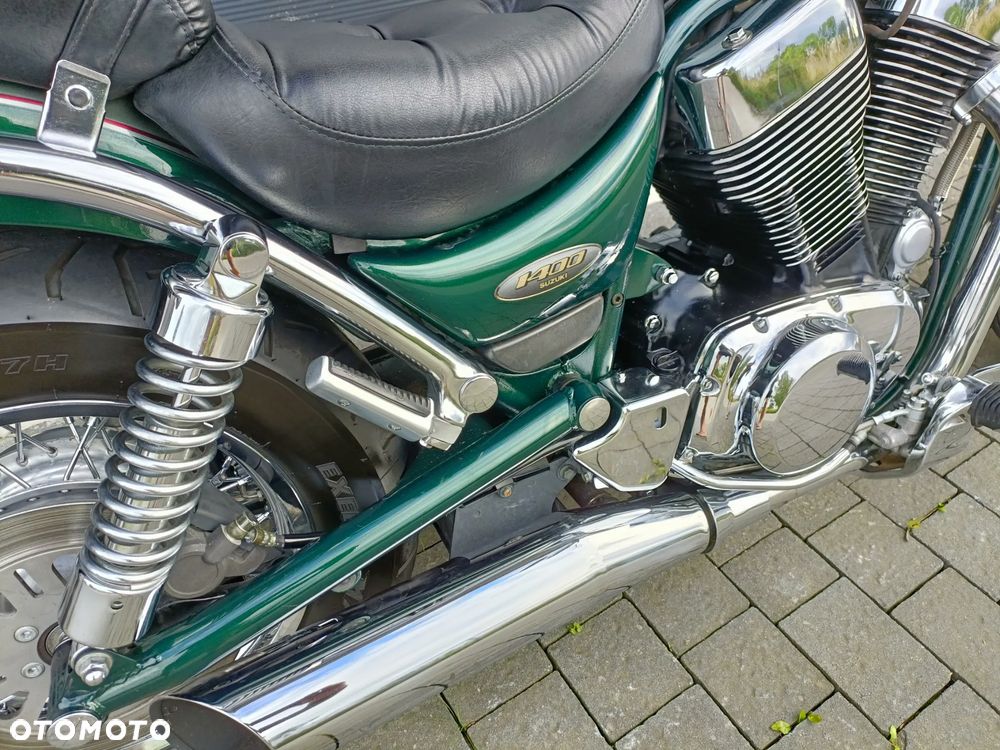 Suzuki Intruder - 13