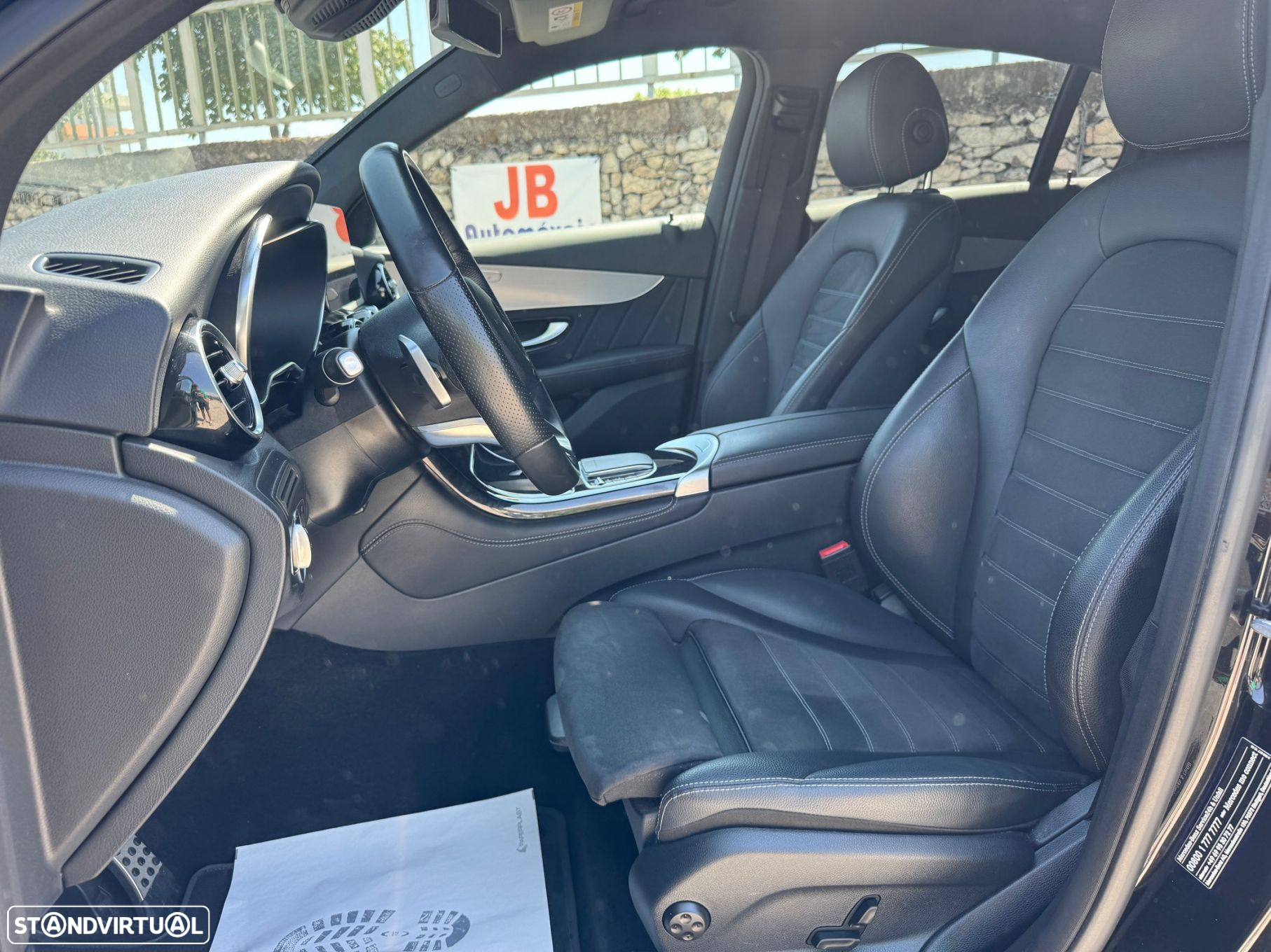 Mercedes-Benz GLC 300 - 10