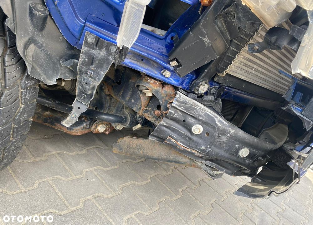 Ford Ranger XLT - 32