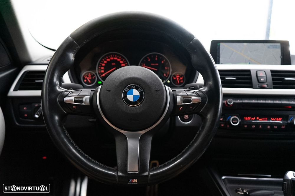 BMW 320 d Auto Pack M - 39