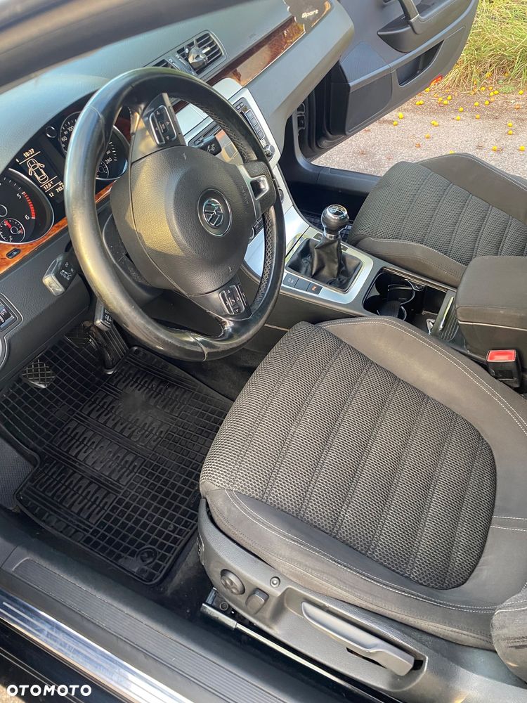 Volkswagen Passat CC - 9