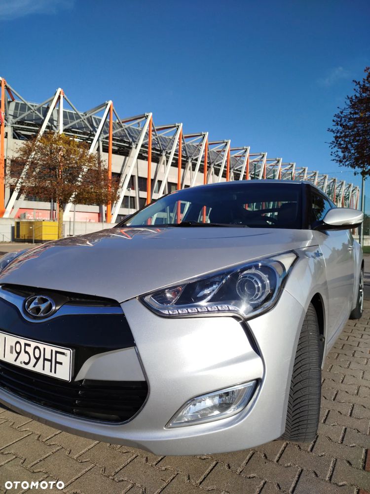 Hyundai Veloster 1.6 blue Premium - 8