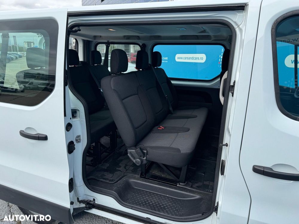 Renault Trafic - 10