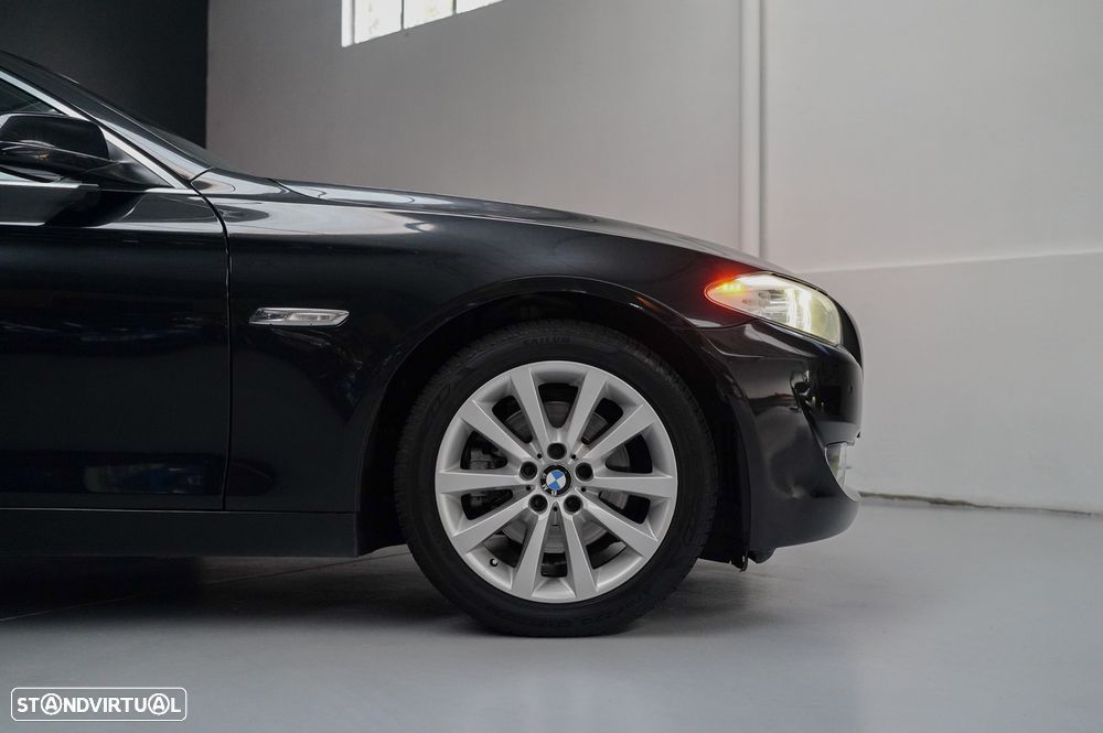 BMW 520 d Auto - 9