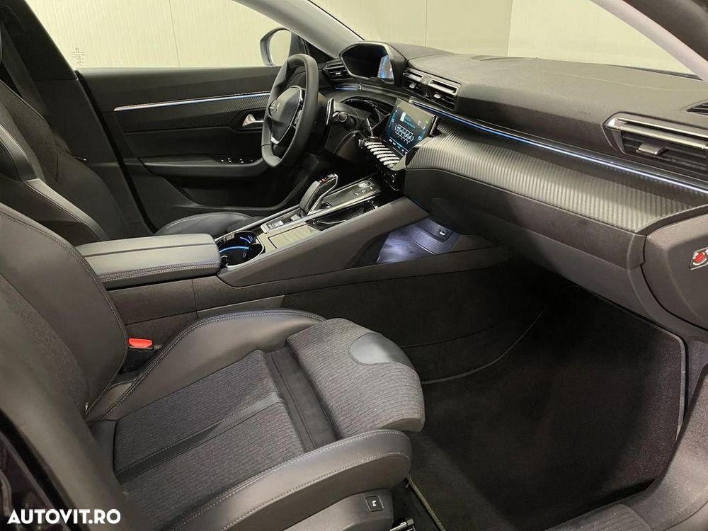 Peugeot 508 PHEV 225ch EAT8 Allure Pack - 11