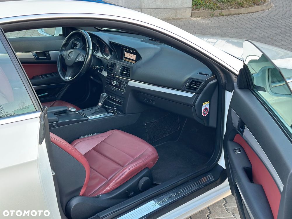Mercedes-Benz Klasa E 250 CDI DPF BlueEFFICIENCY Automatik Prime Edition - 13