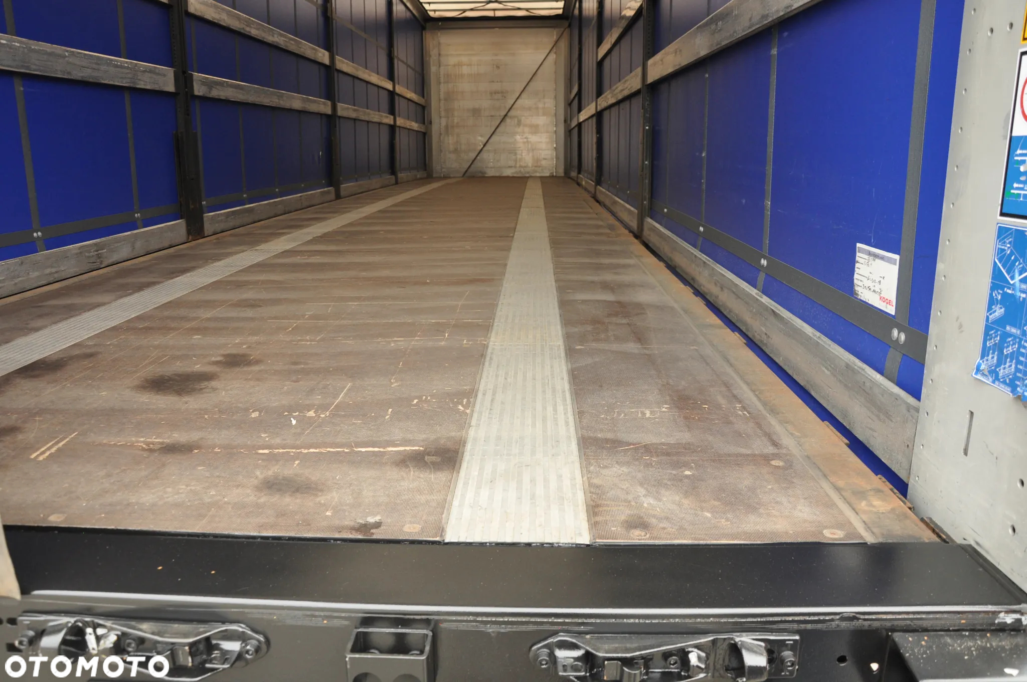 Kögel STANDARD LIGHT 5 720 kg SAF PODNOSZONA OŚ PODNOSZONY DACH KOSZ NA EP - 21