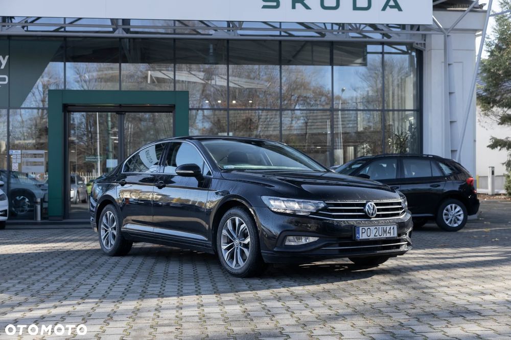 Volkswagen Passat 2.0 TDI EVO Business DSG - 1