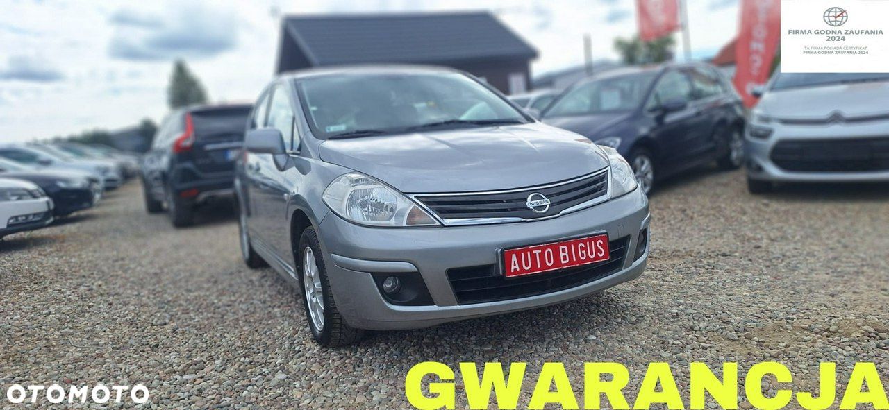 Nissan Tiida - 1