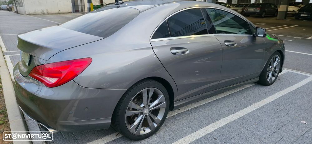 Mercedes-Benz CLA 180 CDI Urban - 14