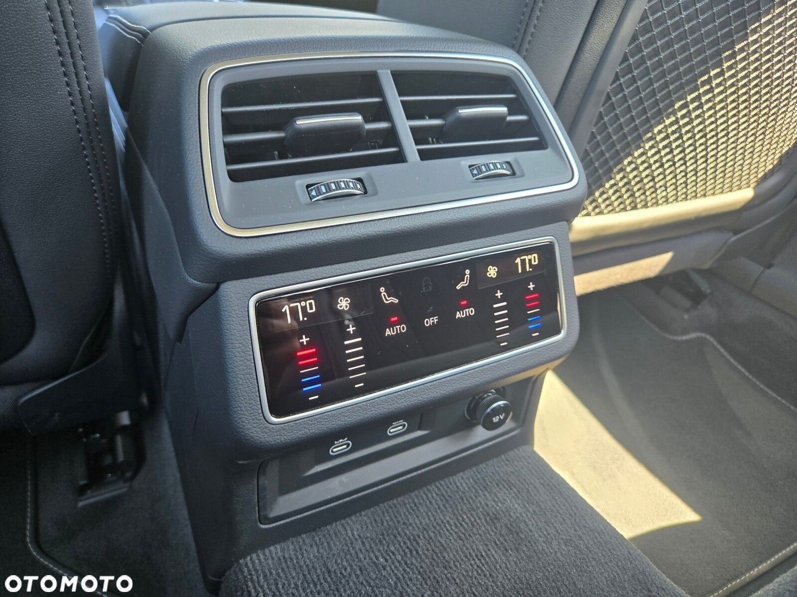 Audi A6 - 12