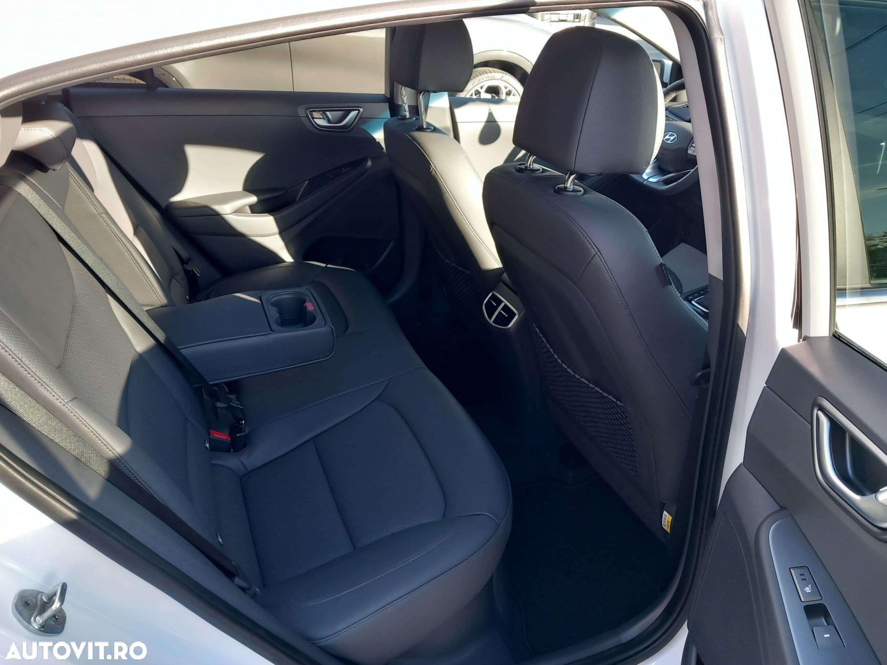 Hyundai IONIQ Hybrid 141CP Exclusive - 11