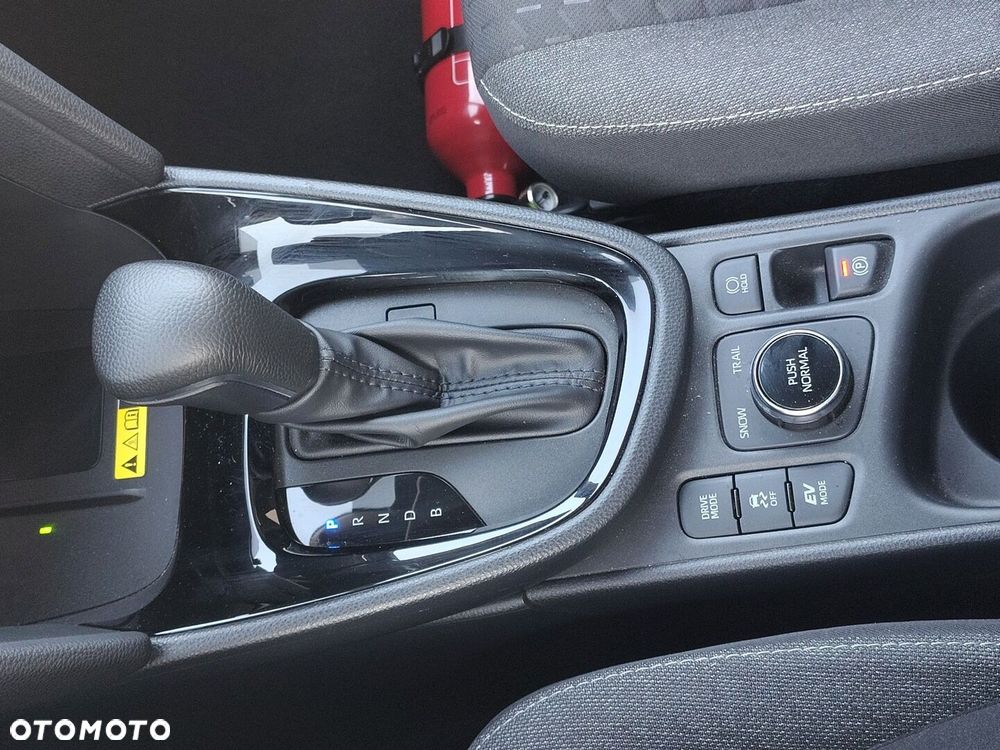 Toyota Yaris Cross Hybrid 1.5 Style AWD - 19
