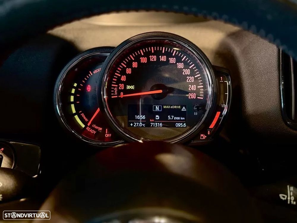 MINI Countryman Cooper SE ALL4 Auto - 27