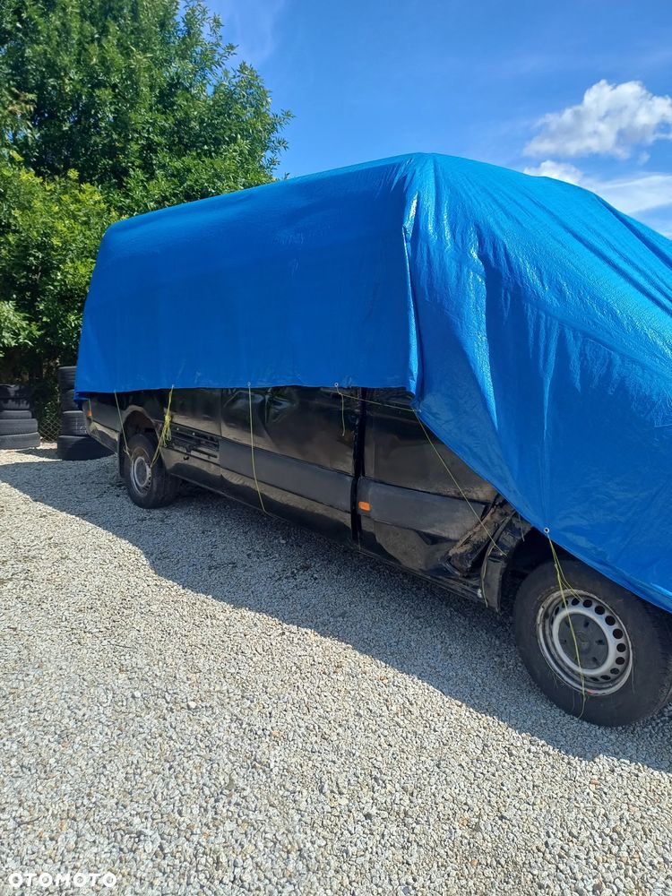 Mercedes-Benz Sprinter - 17