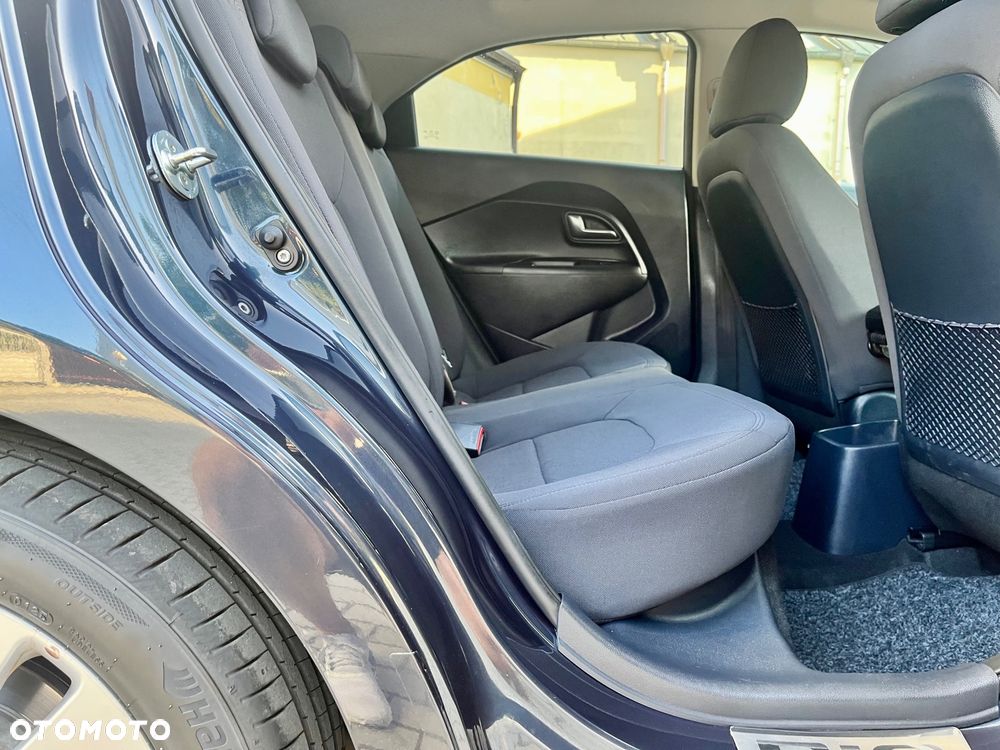 Kia Rio 1.2 Dream-Team Edition - 11