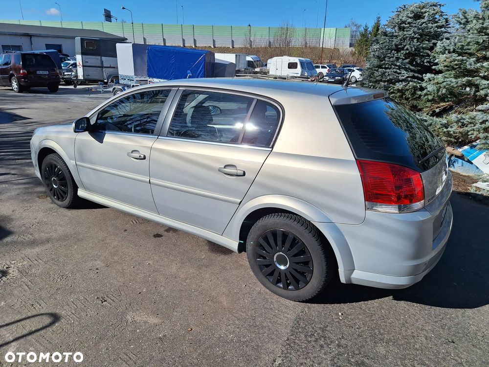 Opel Signum 1.9 CDTI Cosmo - 23