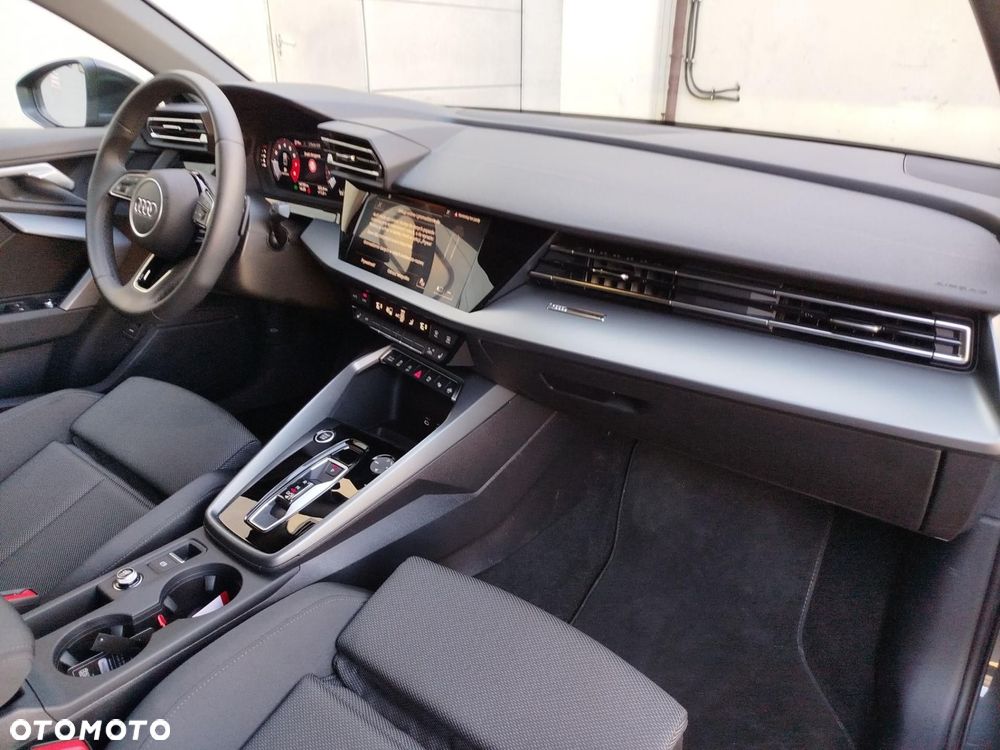 Audi A3 Limousine - 8