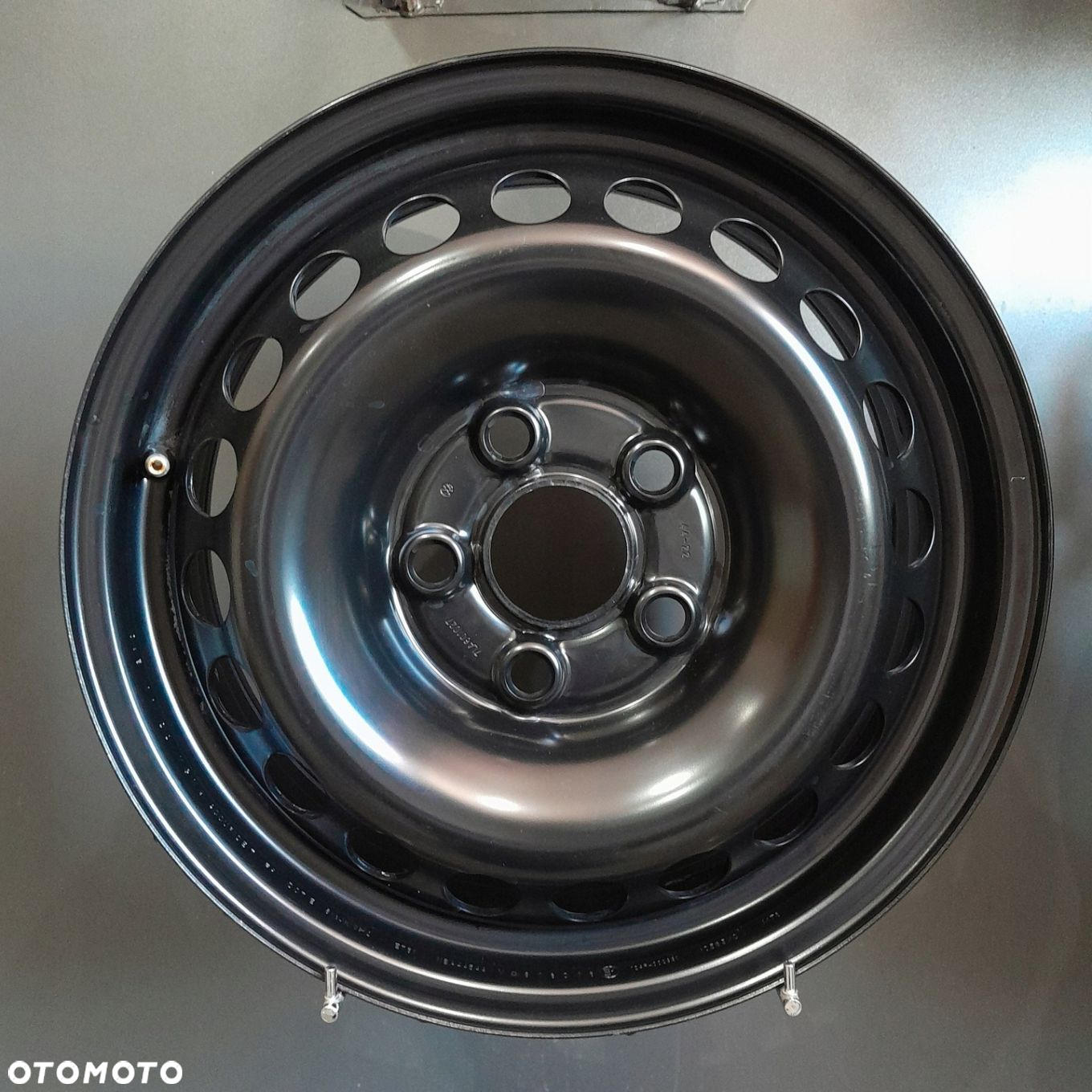 Felgi 16 5x120 VW Transporter T5 T6 OE F11525-30 - 4